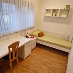 Emma - Free Parking, Ac, Wifi Apartment