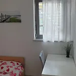Apartament Emma - Free Parking, Ac, Wifi