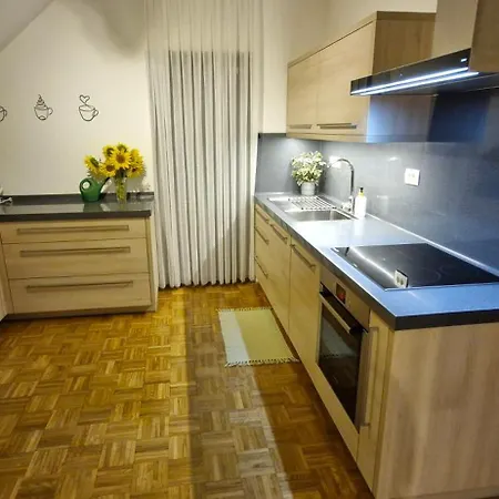Emma - Free Parking, Ac, Wifi Apartament