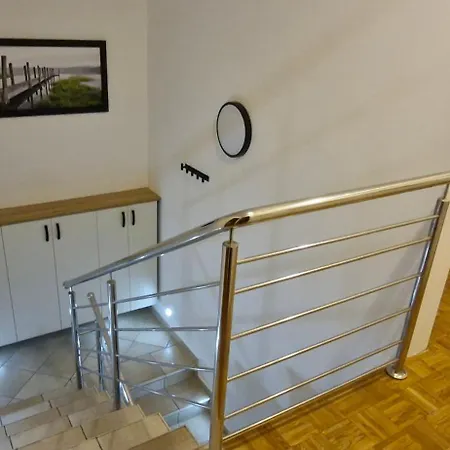Emma - Free Parking, Ac, Wifi