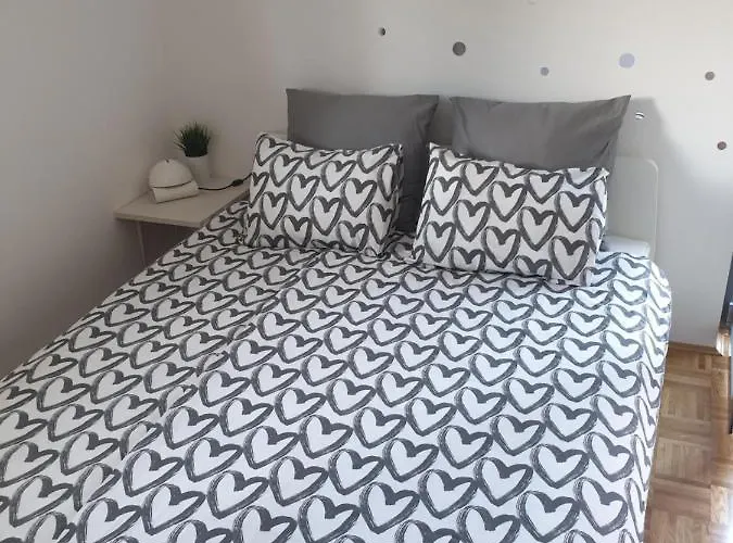 Emma - Free Parking, Ac, Wifi Appartement