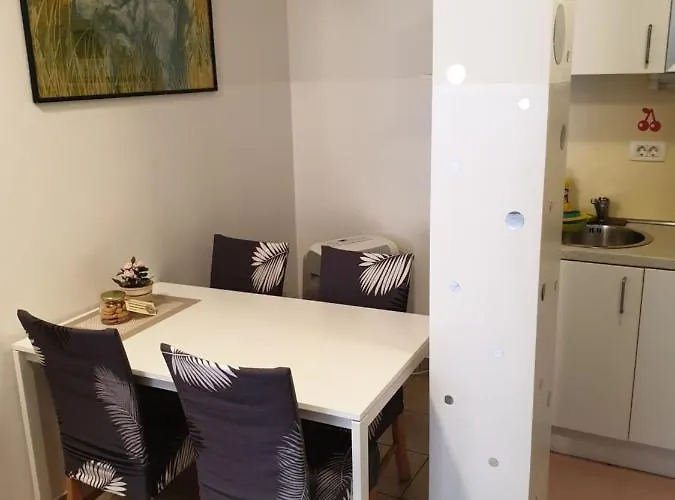 Emma - Free Parking, Ac, Wifi Lublana