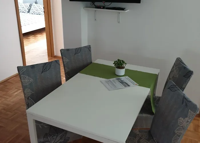 Emma - Free Parking, Ac, Wifi Appartement *