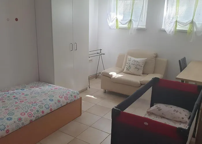 Emma - Free Parking, Ac, Wifi Appartement