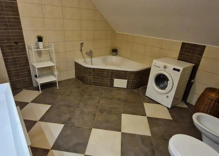 Apartament Emma - Free Parking, Ac, Wifi Lublana