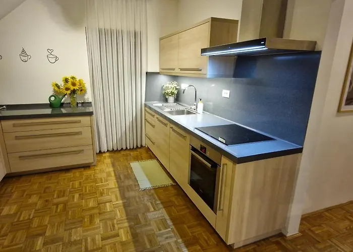 Emma - Free Parking, Ac, Wifi Apartament